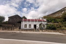 Drivenik, kuća sa garažom, 98 , Vinodolska Općina