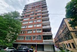 Trosoban namješten stan u Centru, 105 m2, 105 , Sarajevo – Centar